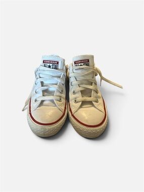 Converse Chuck Taylor All Star White Low Top Sneakers Youth Size 2